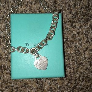 Tiffany & Co. heart chain necklace
